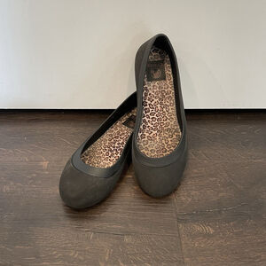 Crocs Mammoth Black Leopard Lined Ballerina Flats Slip On Shoes Women’s size 8